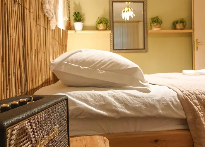 Limehouse Skanderbeg Square Center Apartamento Tirana