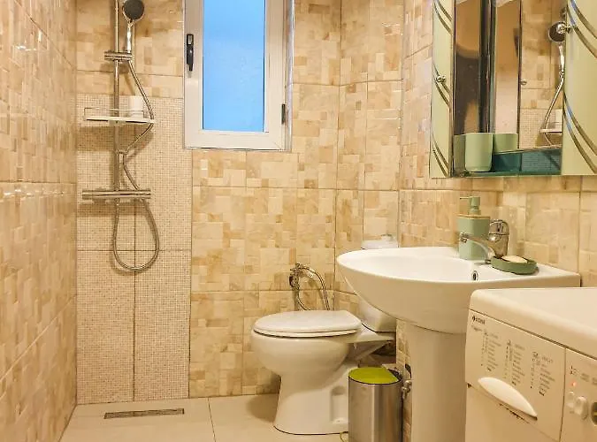 Limehouse Skanderbeg Square Center Apartamento *