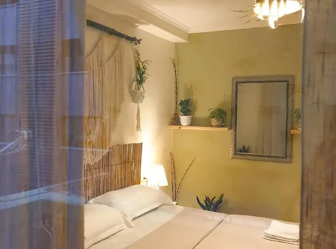 Limehouse Skanderbeg Square Center Apartamento Tirana