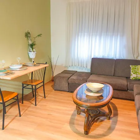 Apartment Limehouse Skanderbeg Square Center