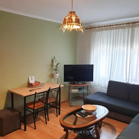 Limehouse Skanderbeg Square Center Apartamento